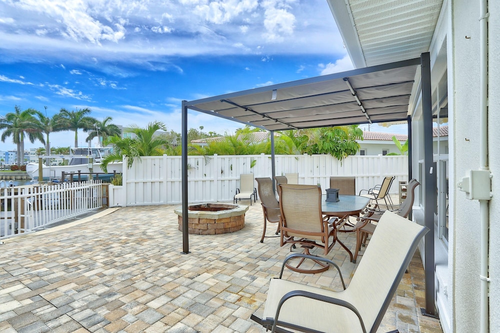 Villa At Bahia Shores-whole Property