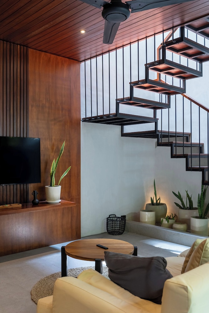 Raya Villa by Betterplace