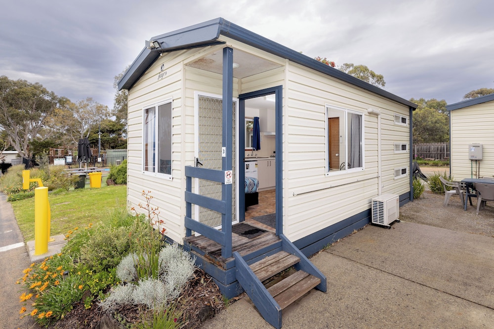 Pet Friendly Stays - BIG4 Aireys Inlet