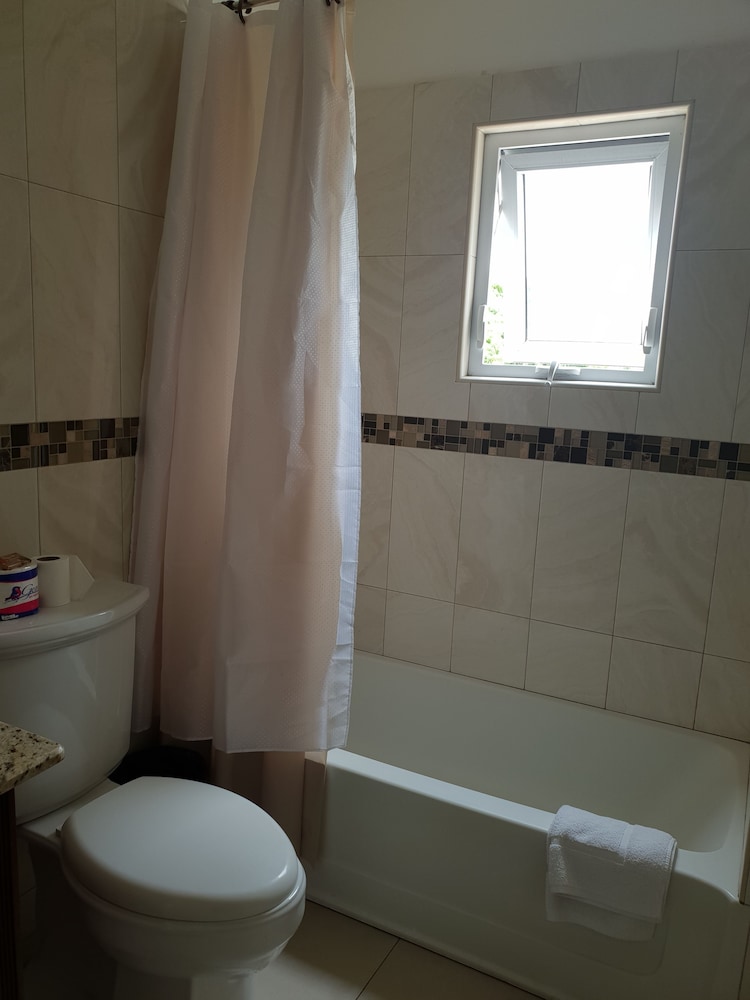 Kingston Paradise Place Rooms