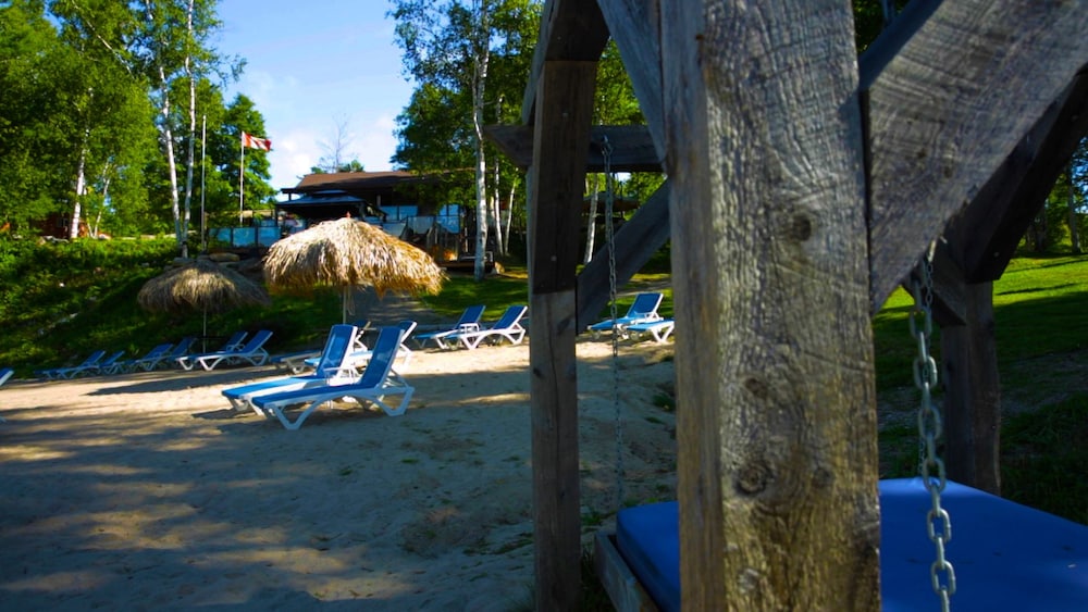Footprints Resort