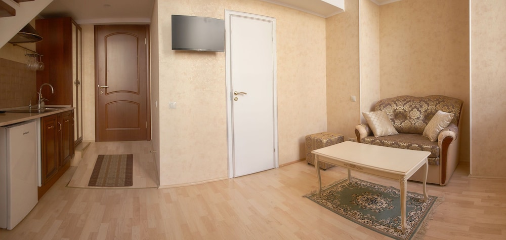 Apart Hotel on Italianskaya 1