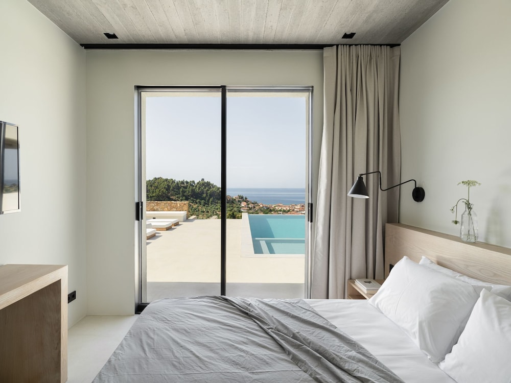Design Villa Skioni by Halkidiki Villas