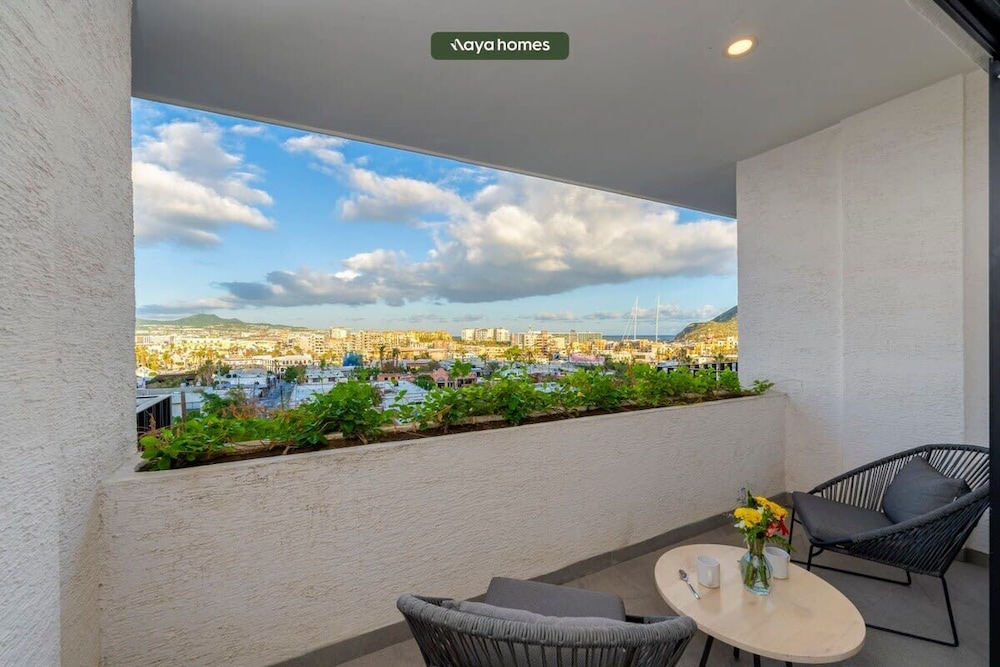 Amazing Studio - Terrace Overlooking the Marina