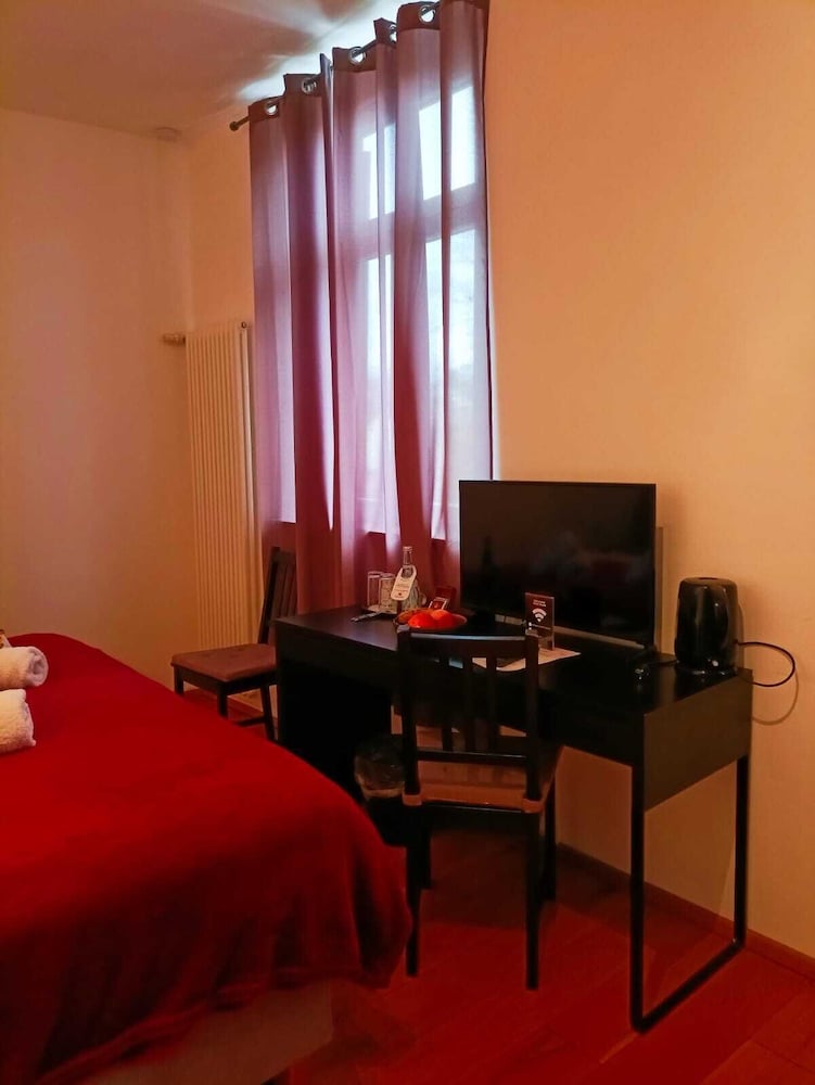 Photo 18
