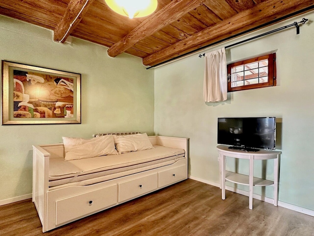Historic House With Swimming Pool, Barbecue, gym in Senigallia - The Quercia