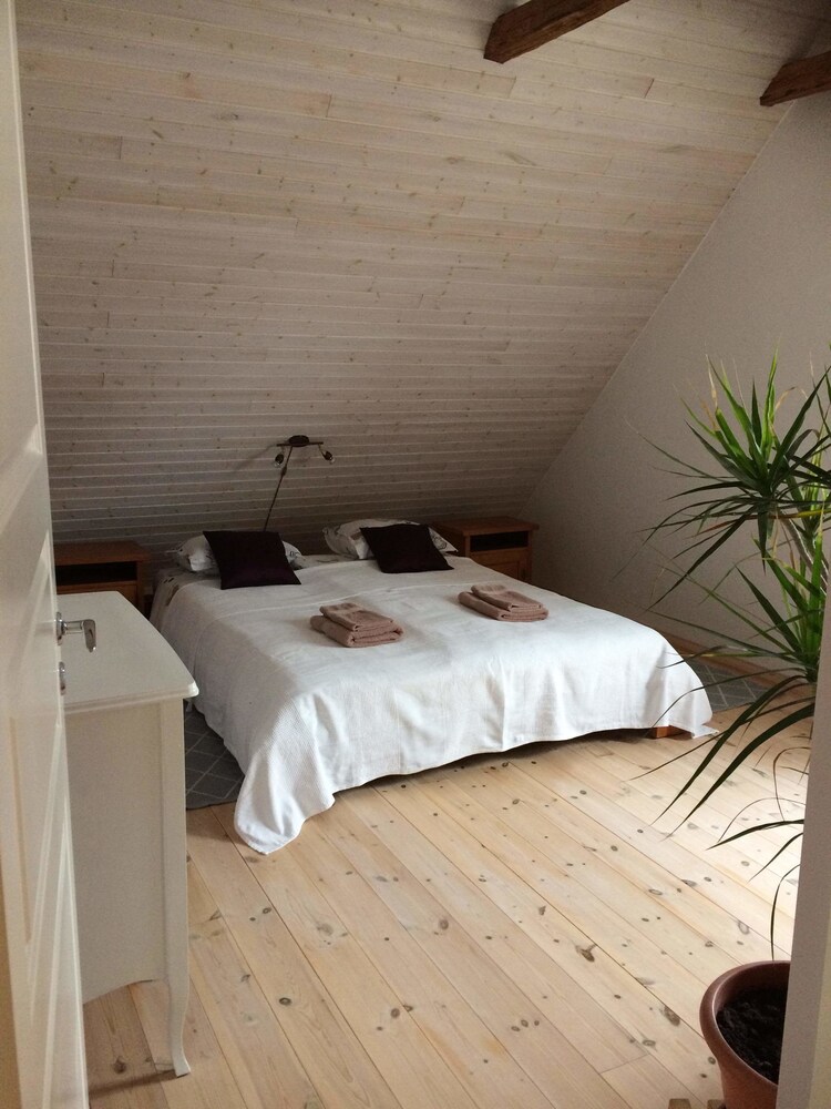 Gården mellan Slotten