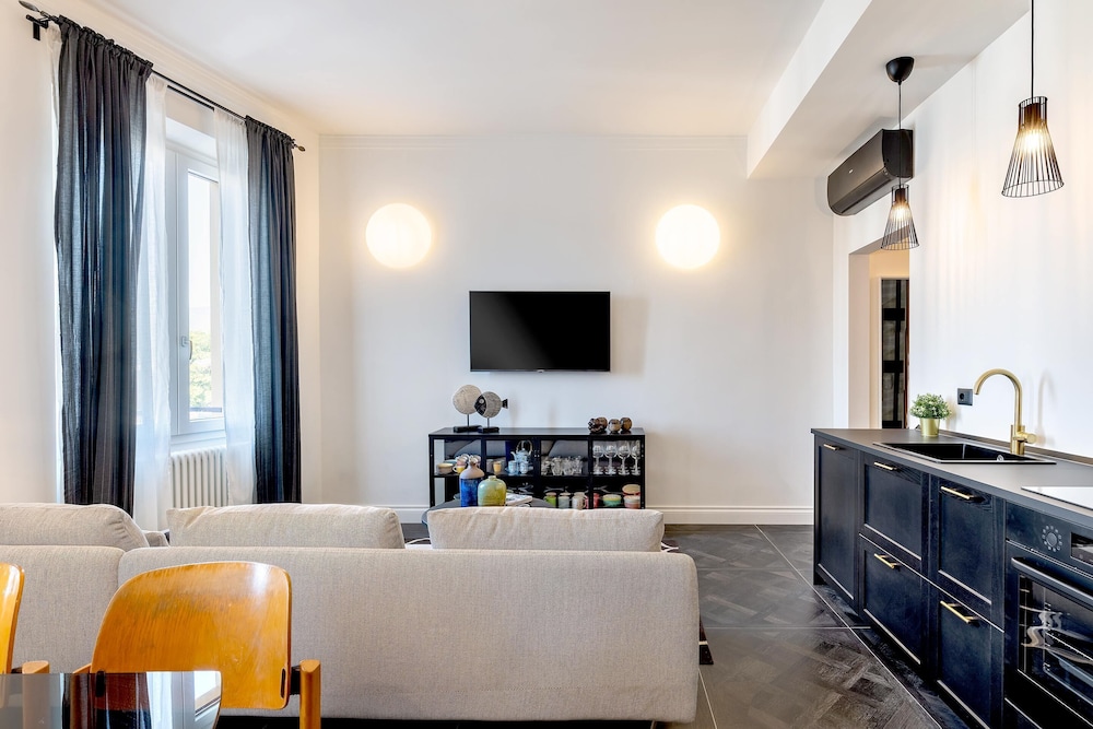 Genteel Home Belfiore