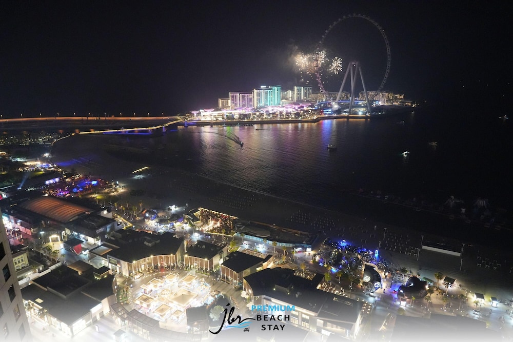 Premium JBR Beach Stay-Beach Access & Sea Views