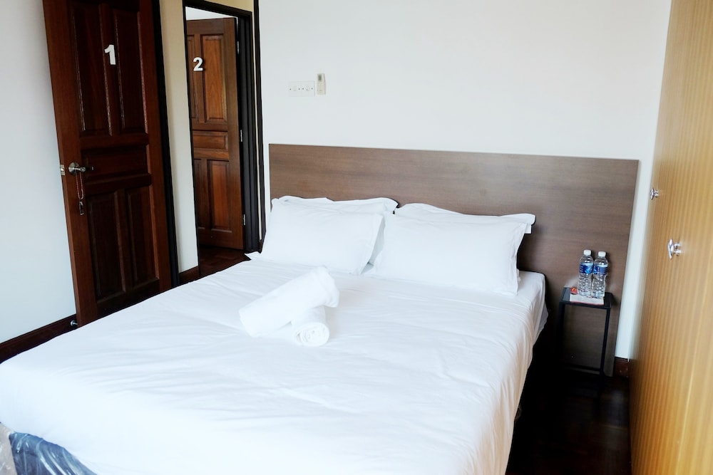 Natol Homestay - Sydney Batu Kawa MJC New Townships