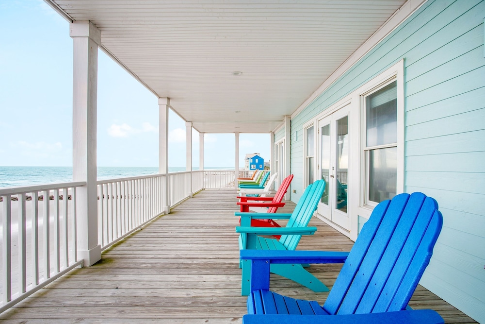 Poseidon By Avantstay On The Beach Two Ocean Facing Balconies Hot Tub