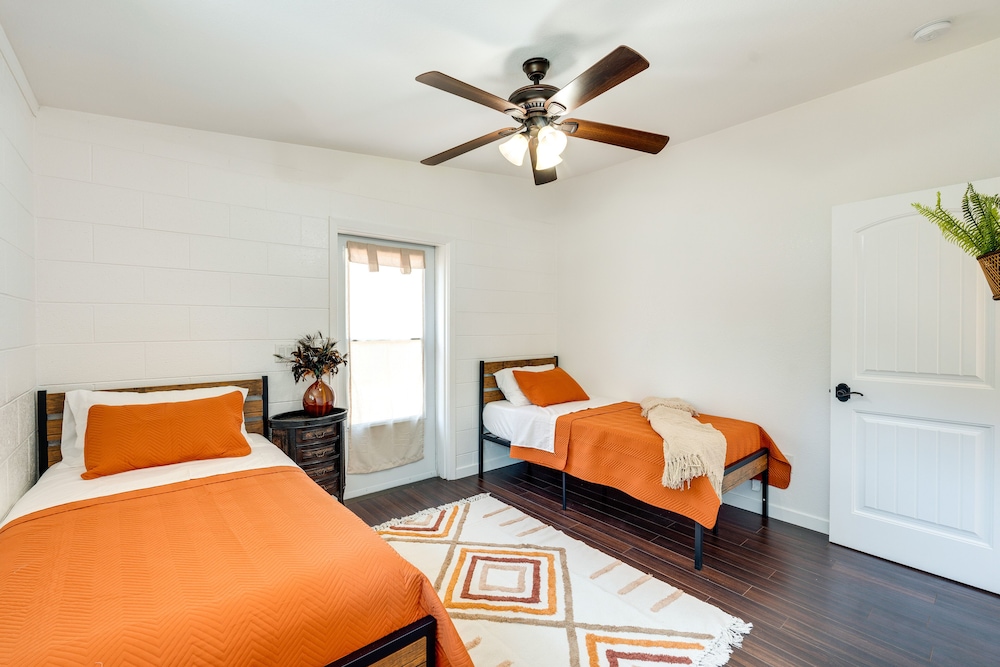 Miscellaneous Market Vacations - Modern Meadow Vista Vacation Home w/ Spacious Deck - Property Image 5