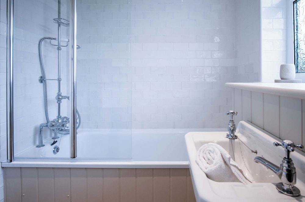 Bayview 3 - 2 Bedroom - Bayview Oxwich