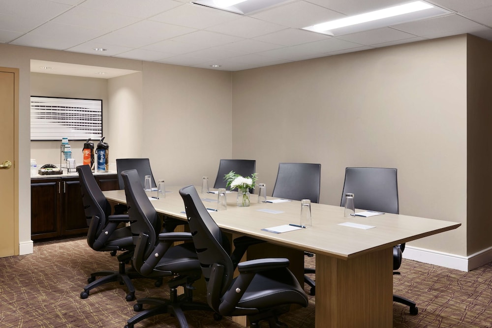 Homewood Suites by Hilton Baltimore-BWI Airport - Property Image 9