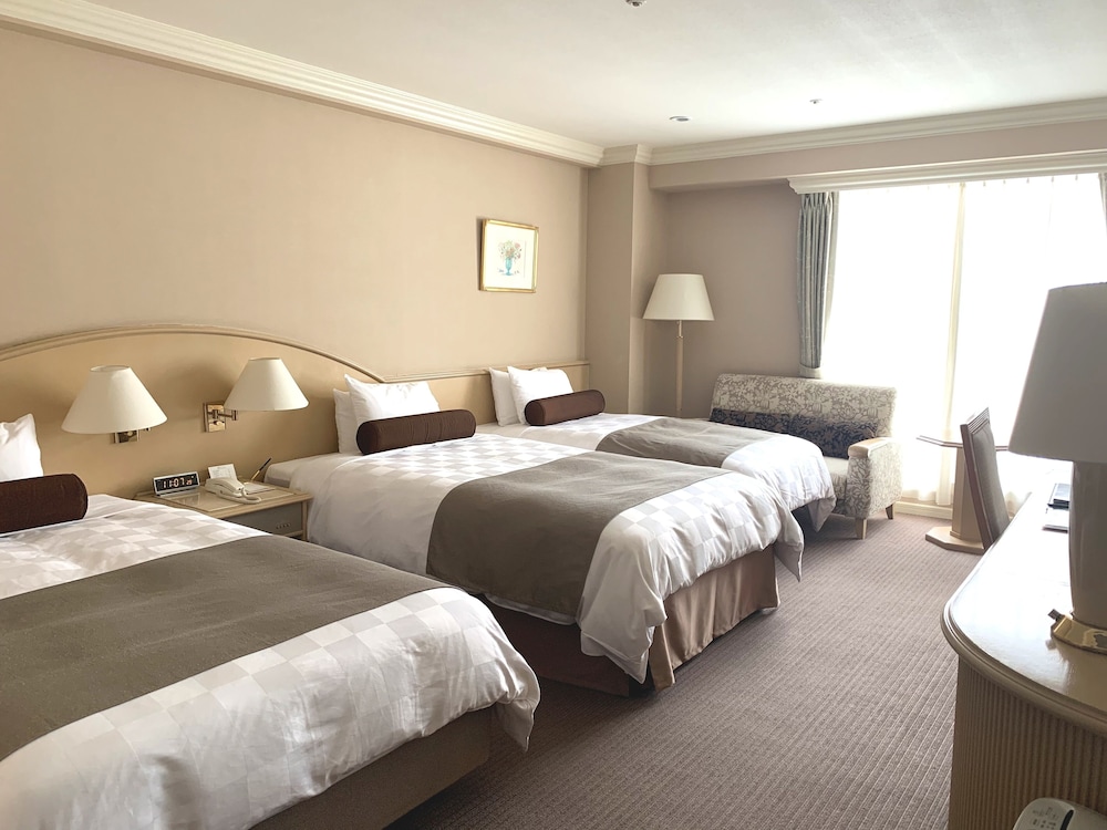 Rusutsu Resort Hotel & Convention 14