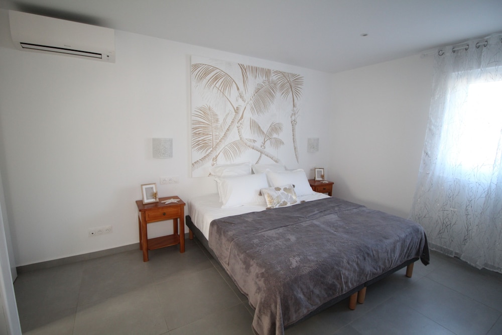 FLEUR DE CAFE RESIDENCE HOTELIERE