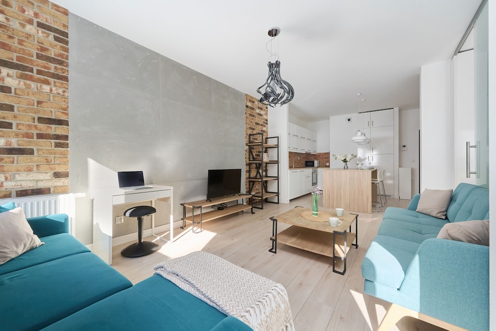 Apartments Nowa Papiernia by Renters view 3