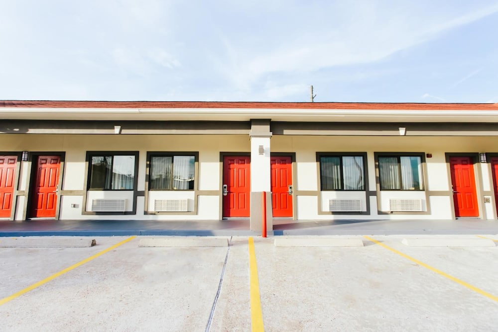 Palace Inn