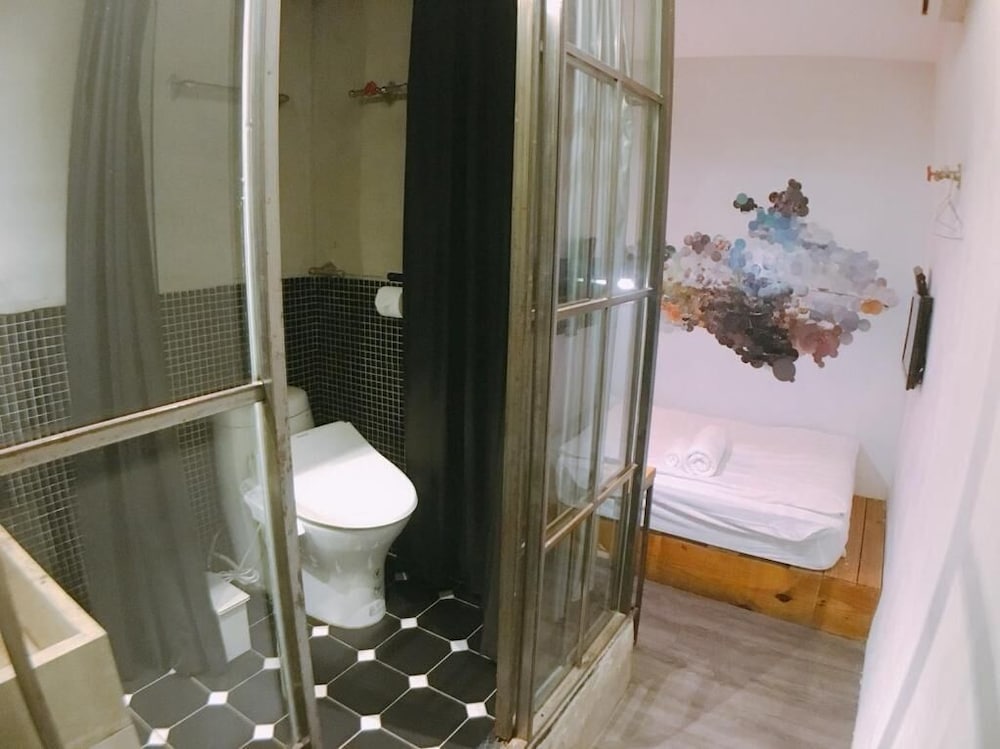 Heyu House Hotel