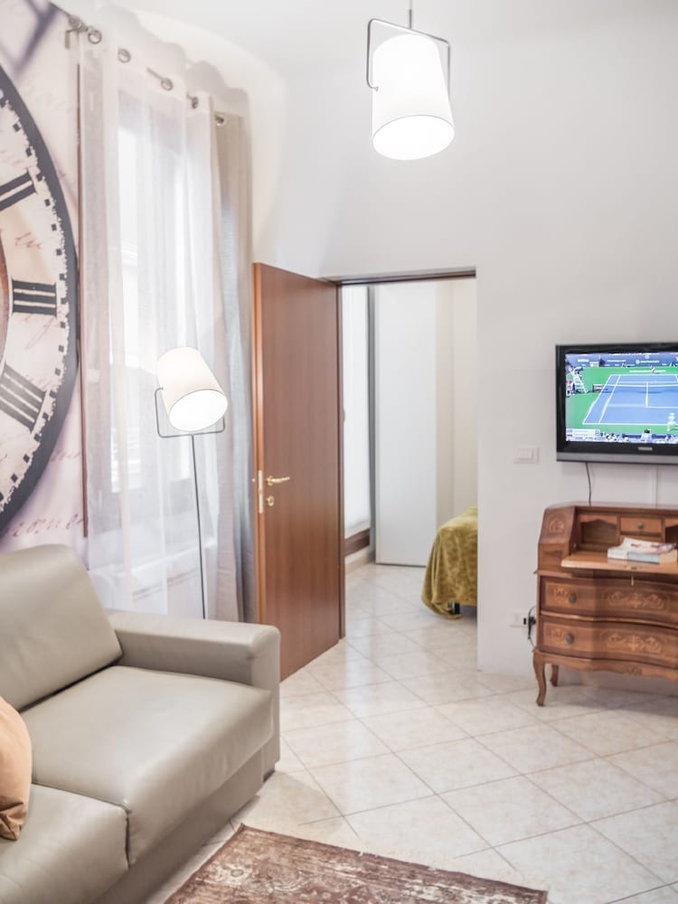 San Polo Canal View Apartments