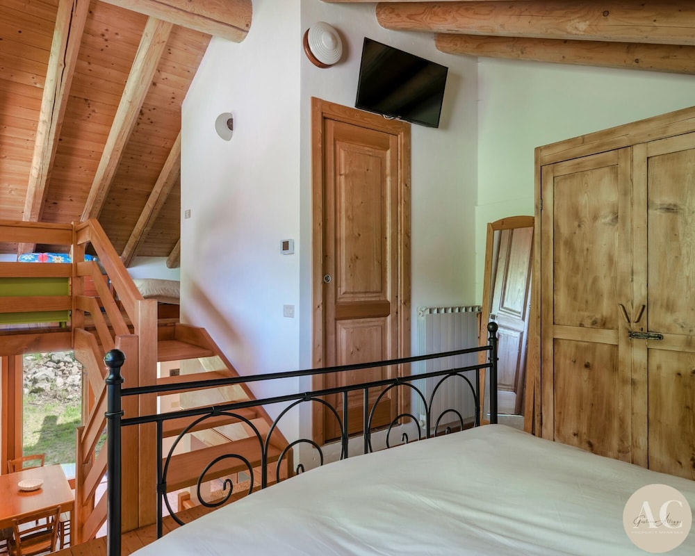 El Bait in Incudine With 2 Bedrooms and 1 Bathrooms