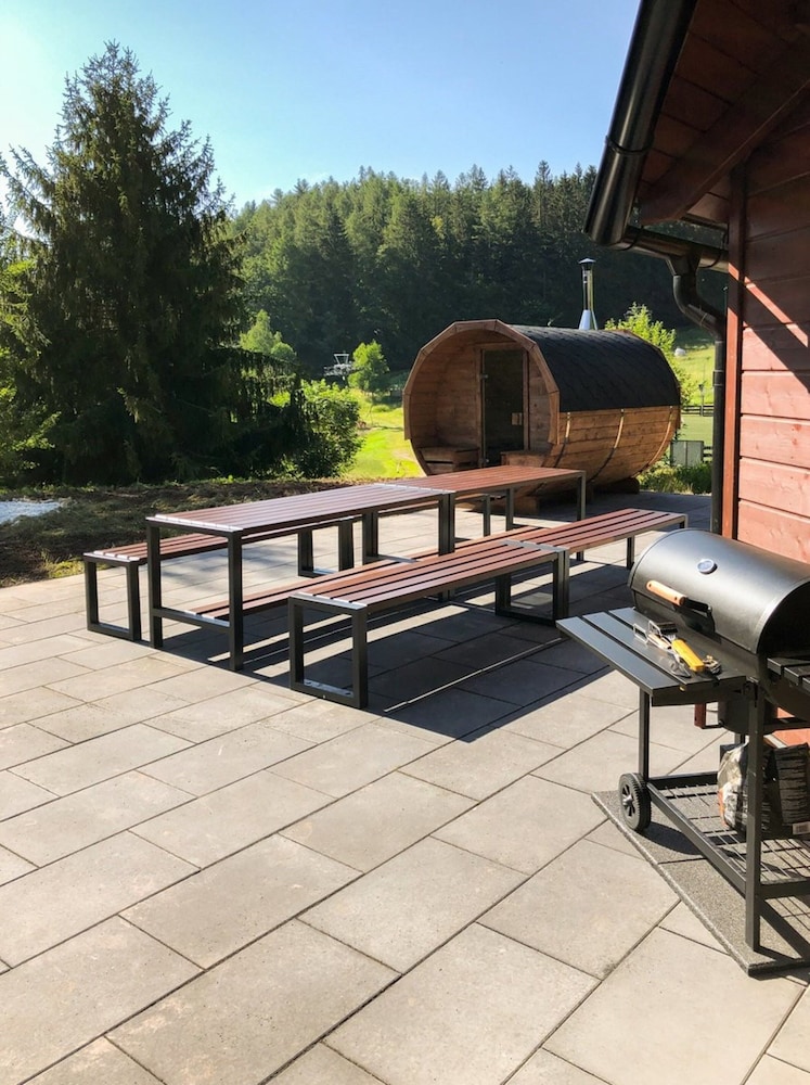 Chalet Near Ski Bret With Sauna