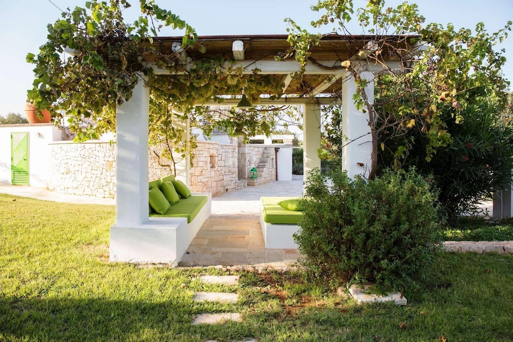 Trullo La Pergola by Wonderful Italy view 2