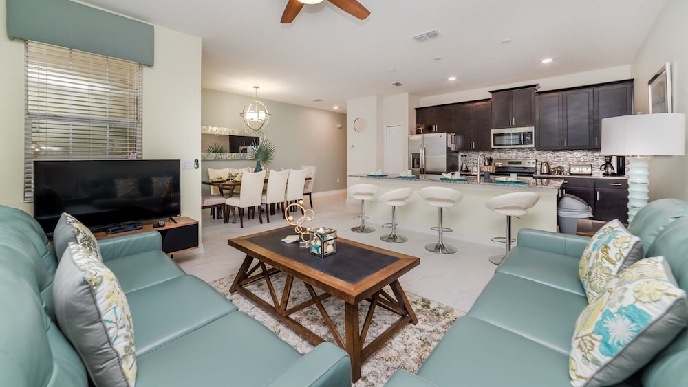 Championsgate Resort 4 Bedroom Private Pool Townhome 4 Townhouse