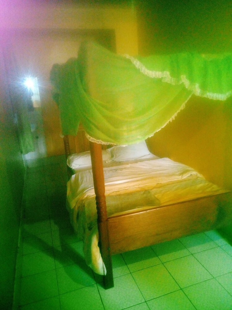 Tripple Arrow Guest House view 5