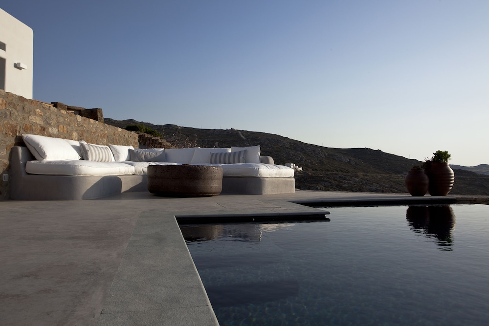 Villa Amra