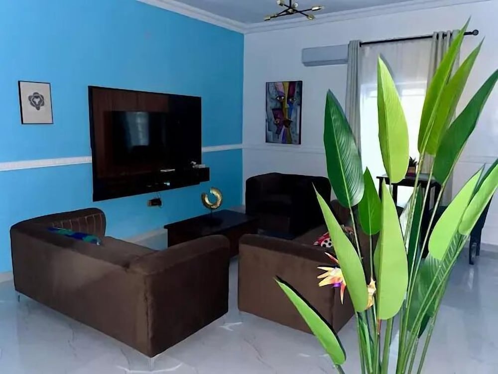 3Tee Serviced Apartment