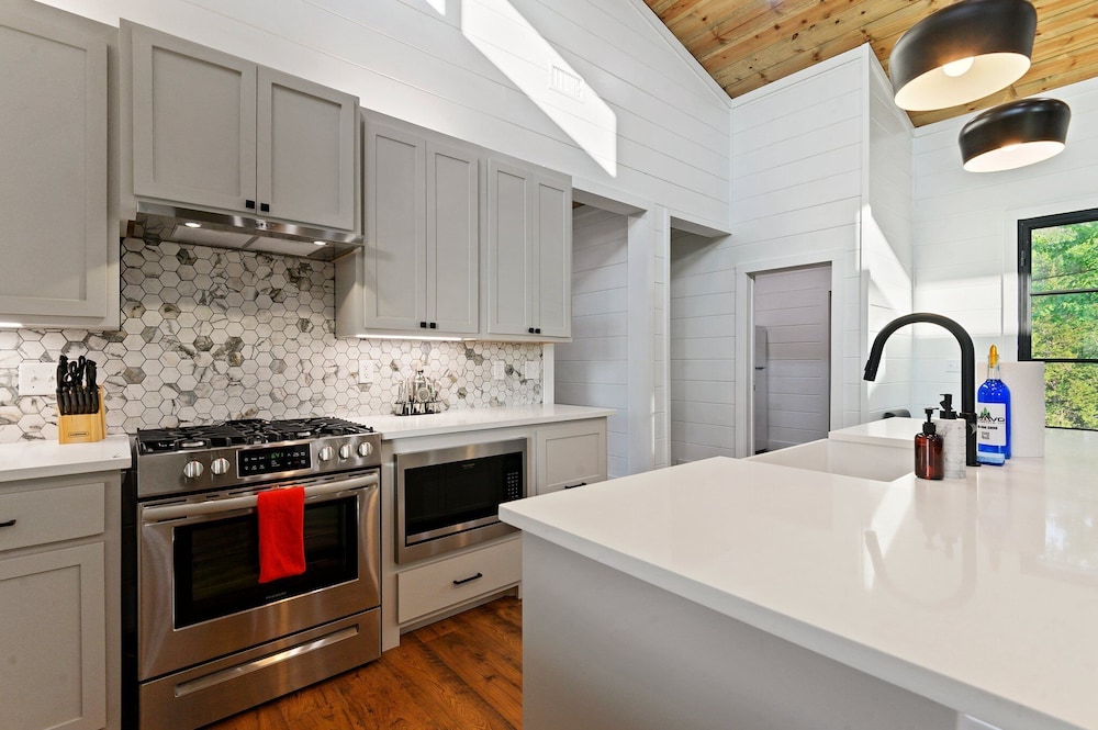 Luxury Retreat in Broken Bow