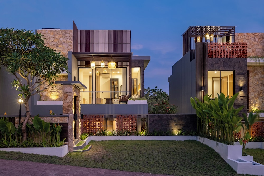 Tropical Bliss Villa 9E - 10min to Beach