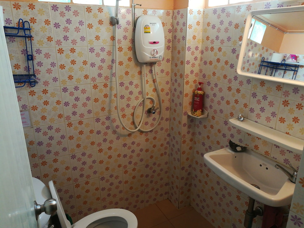 Karma Home Hostel