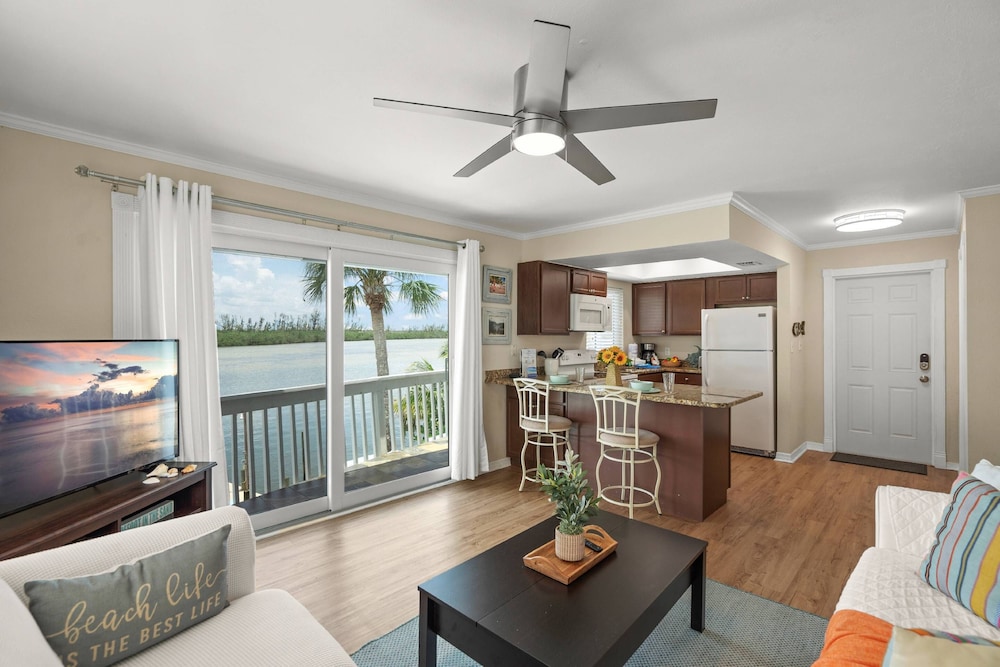 Coastal Breeze Siesta Entire 4-unit Complex With Dock
