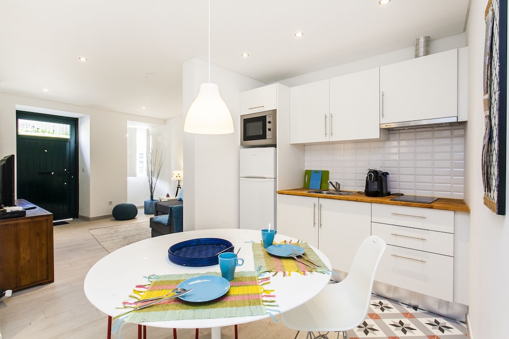 LxWay Apartments Rua do Telhal view 3