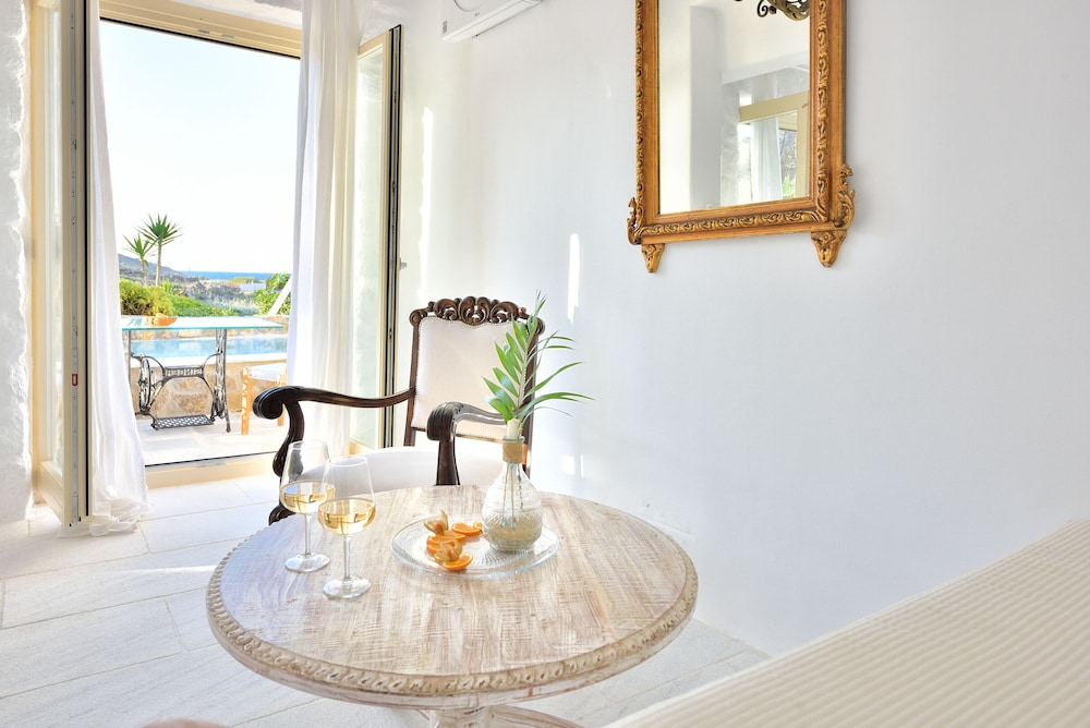 Mykonos Dream Villas