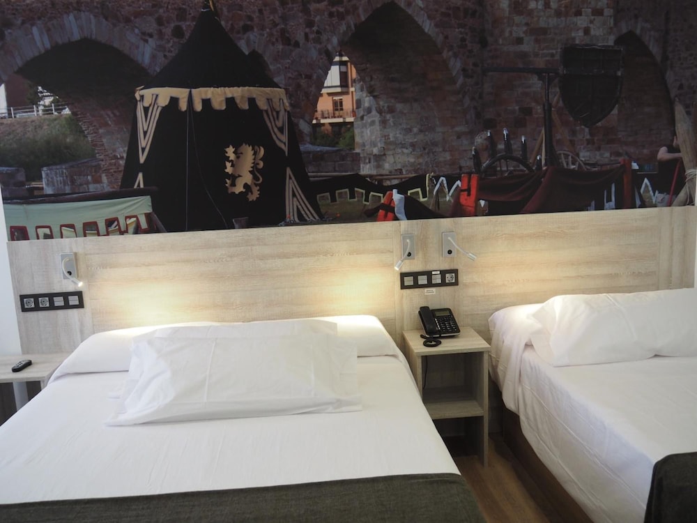 Hostal Don Suero de Quiñones