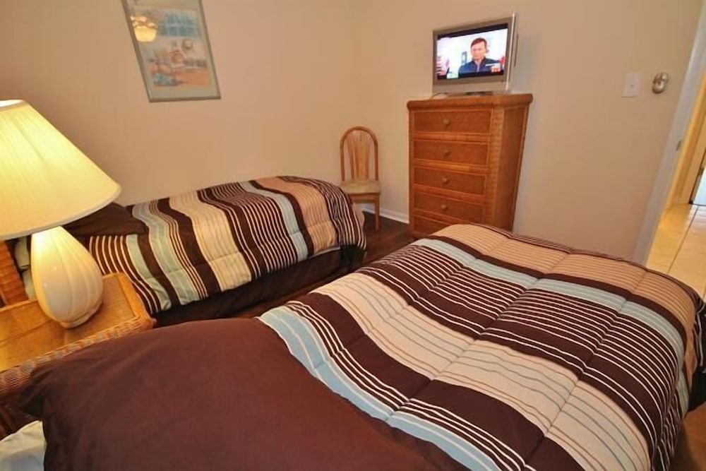 Sea Coast Gardens II 2 Bedroom Condo by Great Ocean Condos