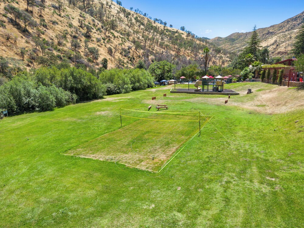 Canyon Creek Resort