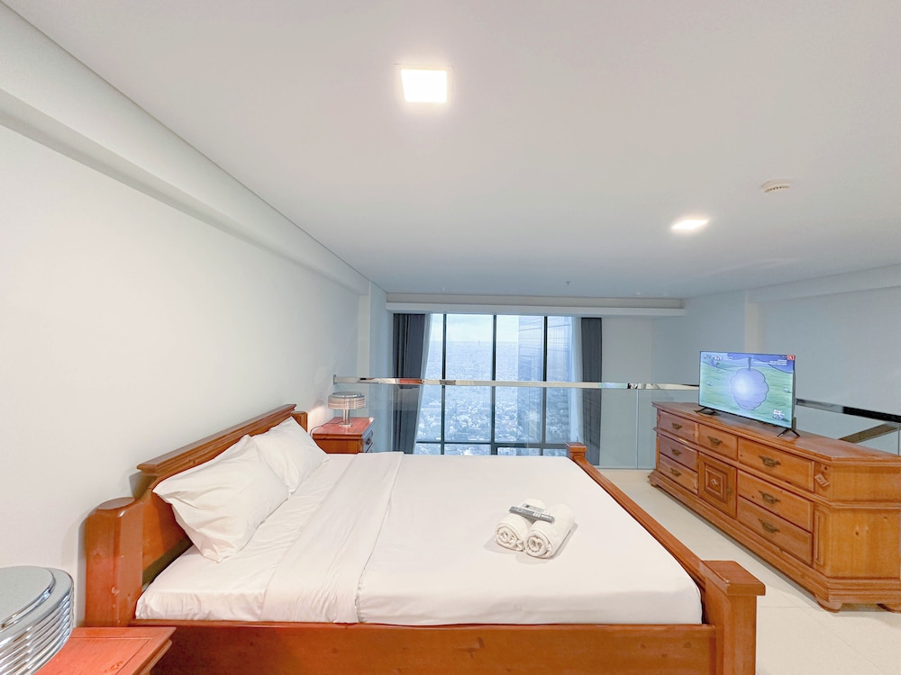 Spacious and Modern Studio SOHO Apartment at VieLoft SOHO and SKY Residence
