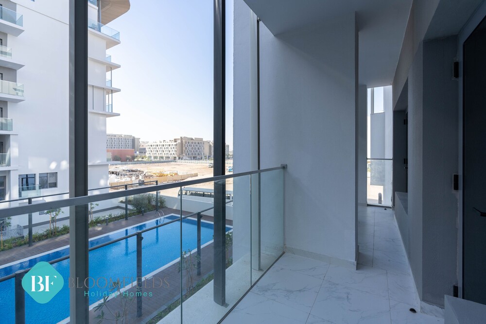 Abu Dhabi Vacations - Executive 1 BR in Oasis - 2 - Property Image 1