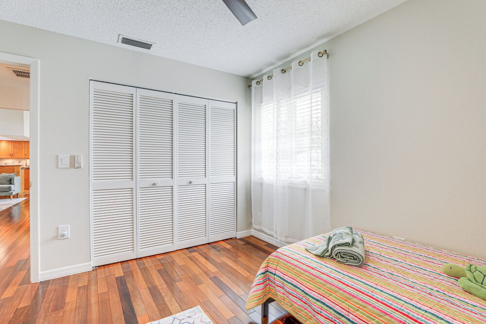 1 Mi to Beach: Family-friendly Home in Bradenton!