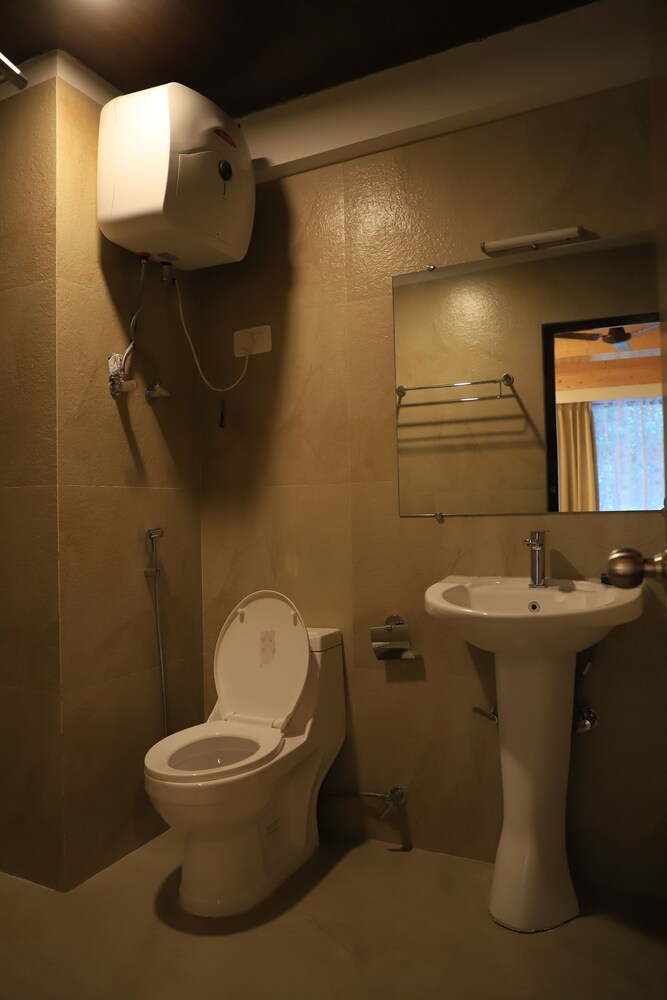 Kunden Fortune Resort Gangtok Near MG Marg