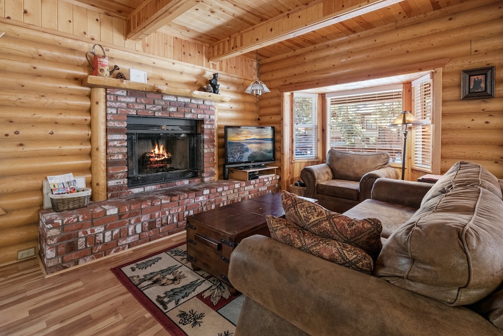 Cubs Cabin