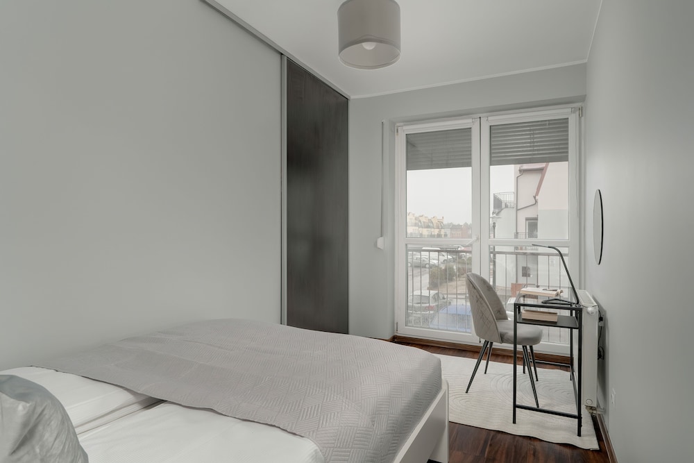 Duplex Apartment in Poznan by Renters
