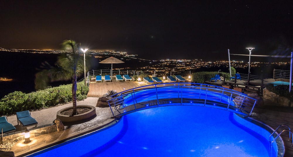Panorama & Oceania Villas