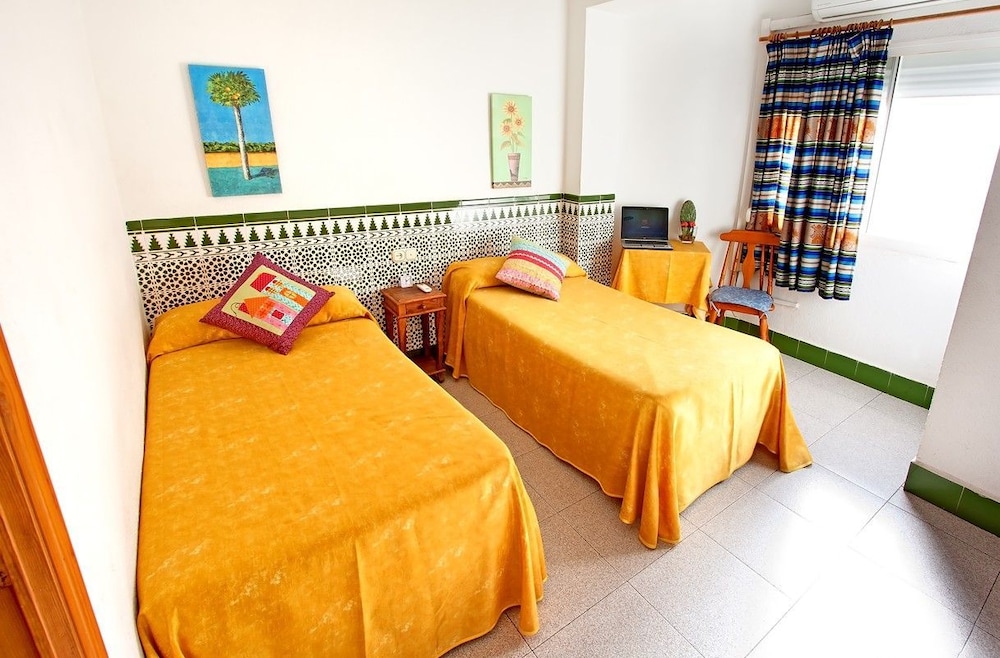 Hostal Estación Almeria