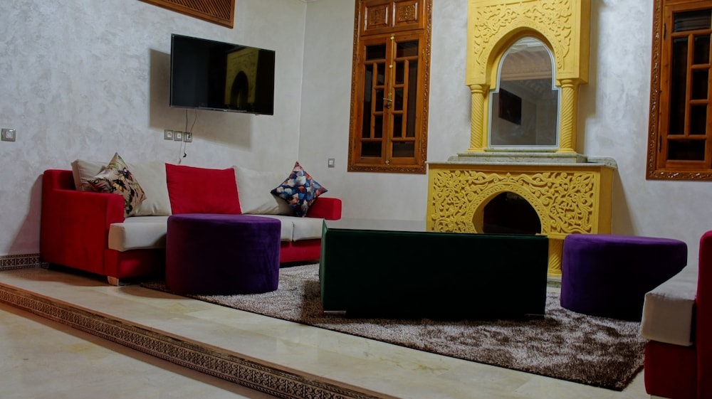 lounge