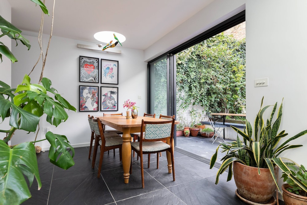 Colville Terrace IV by Onefinestay